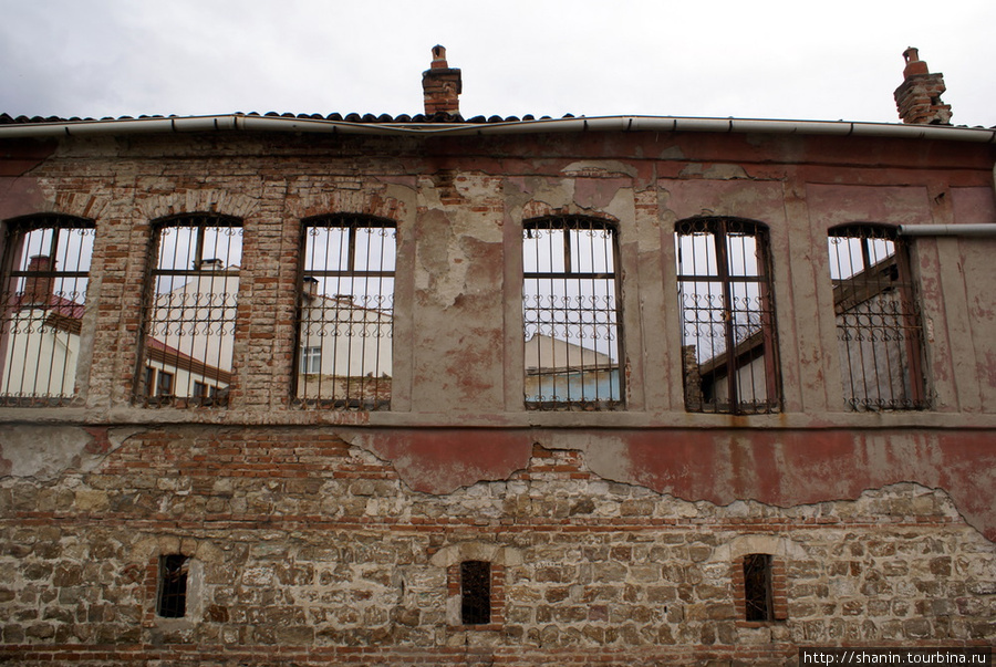 Идет реставрация старого дома Эдирне, Турция