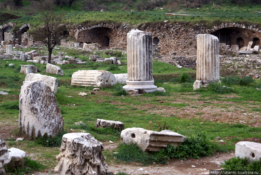 Обломки Эфес античный город, Турция