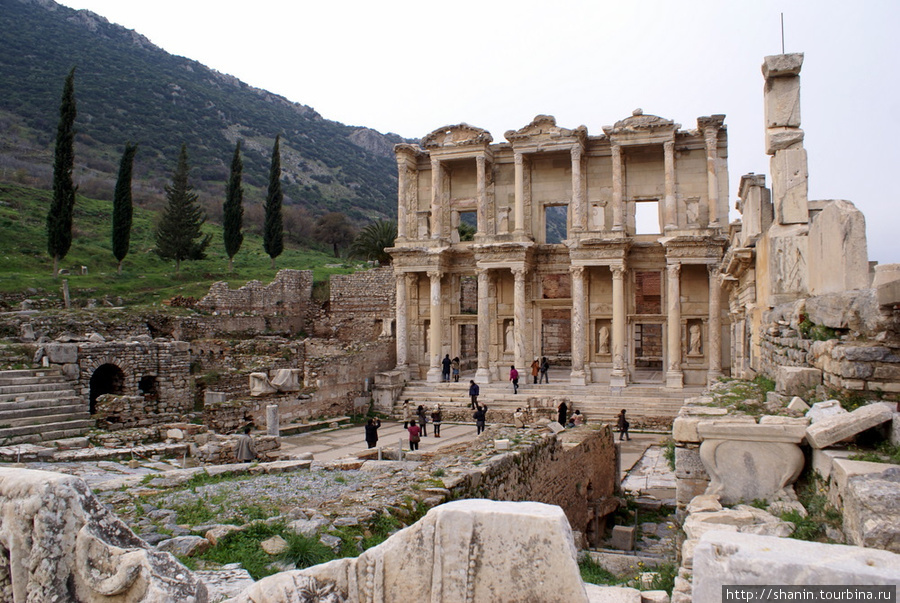 Библиотека Цельсия в Эфесе Эфес античный город, Турция