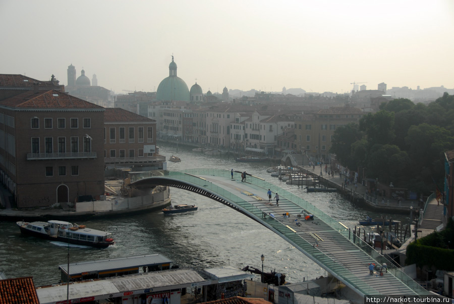2008 г. Стройка, мост почти закончен. Венеция, Италия