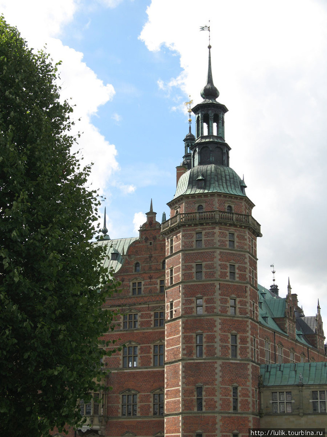 Замок Фредериксборг Хиллерёд, Дания