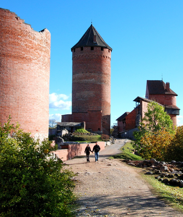 Осень в Сигулде и легенда о Турайдской Розе Сигулда, Латвия