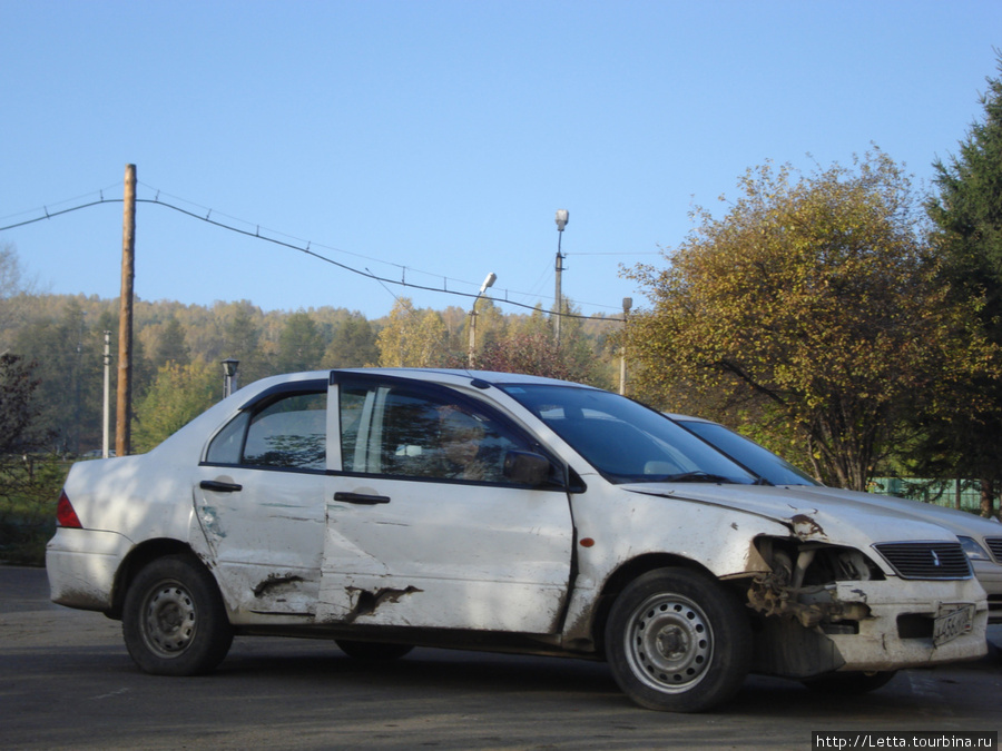 Потрепанный автомобиль Иркутск, Россия