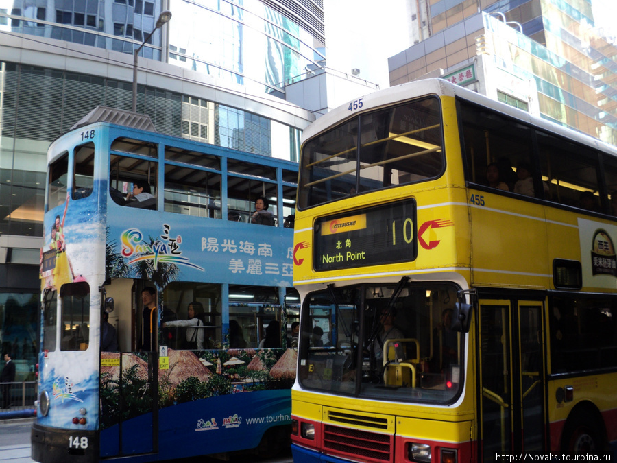 двухэтажные в Гонконге не только автобусы, но и трамваи Гонконг