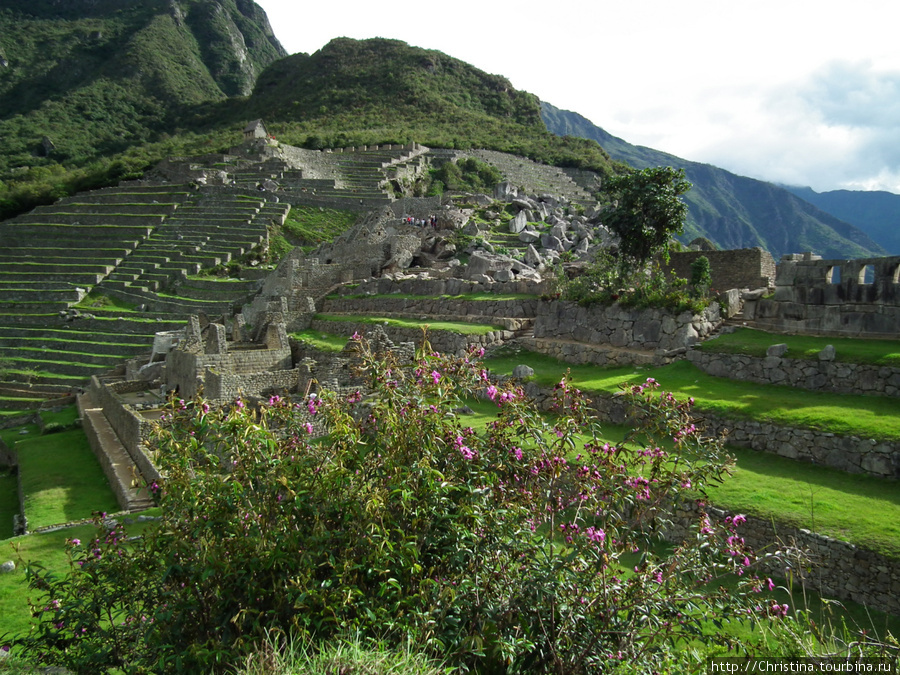 И течет, течет перуанская мистерия. Мачу-Пикчу, Перу