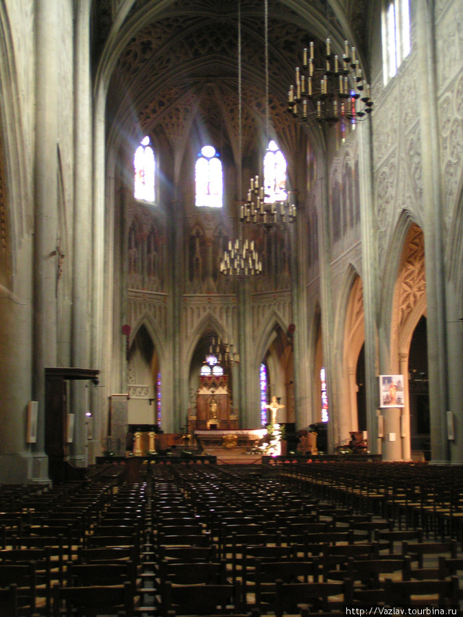 Внутри собора Шамбери, Франция