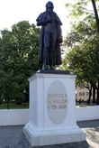 Памятник Шиллеру в Калининграде