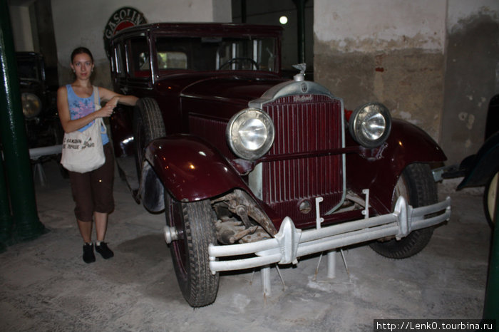 город-столица Havana, музей автомобилей Куба