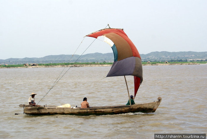 Навигация на реке Иравади Мандалай, Мьянма