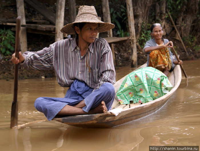 Живущие на воде Ньяунг-Шве, Мьянма
