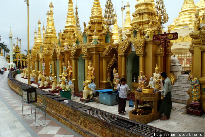 Пагода Шведагон Янгон, Мьянма