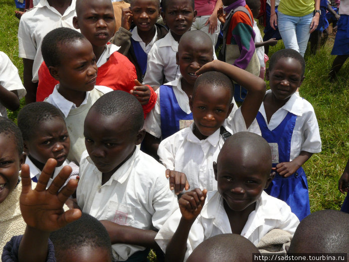 Маленькие жители Африки Уганда