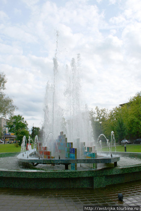 фонтан возле ДК \Ругодив\ Нарва, Эстония