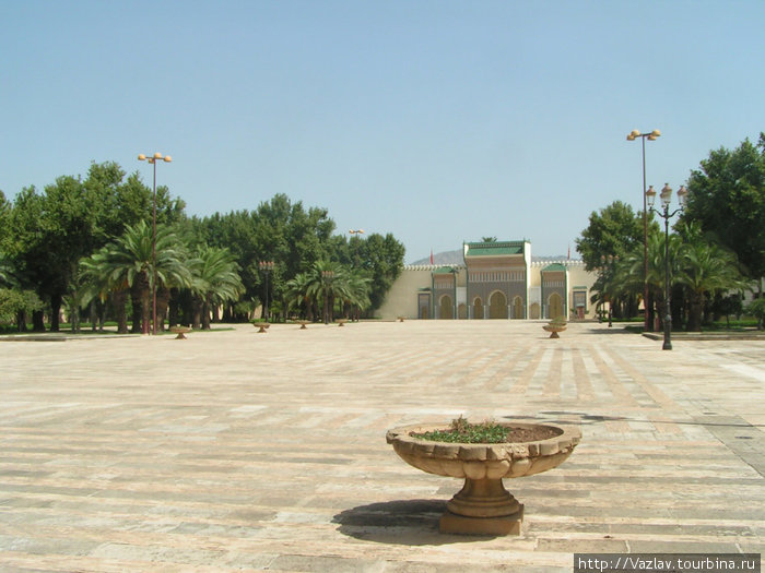 Площадь у дворца Фес, Марокко