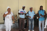 На Кубе до сих пор существуют тайные общества-Cabillolos, которые хранят и используют около двухсот ритмов, посвященных африканским богам.
