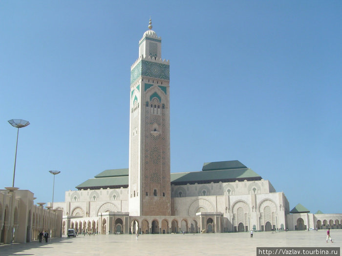 Комплекс мечети с площади Касабланка, Марокко