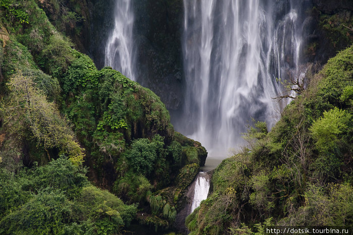 Мраморный водопад (Cascata Delle Marmore). Терни, Италия