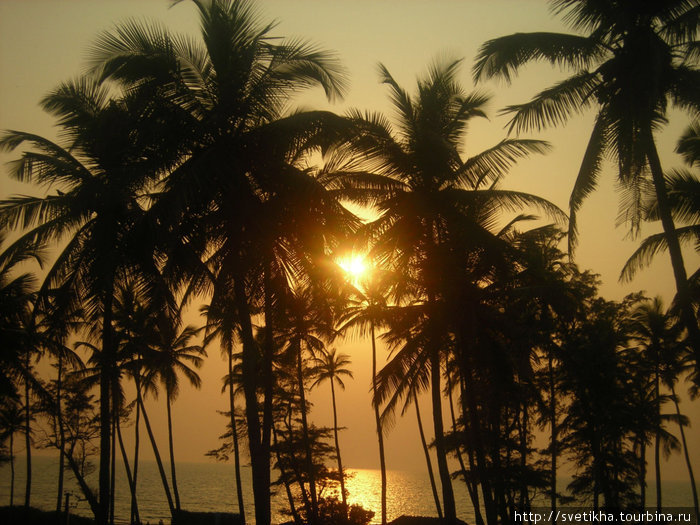 Волшебный закат на Индийском океане Штат Гоа, Индия