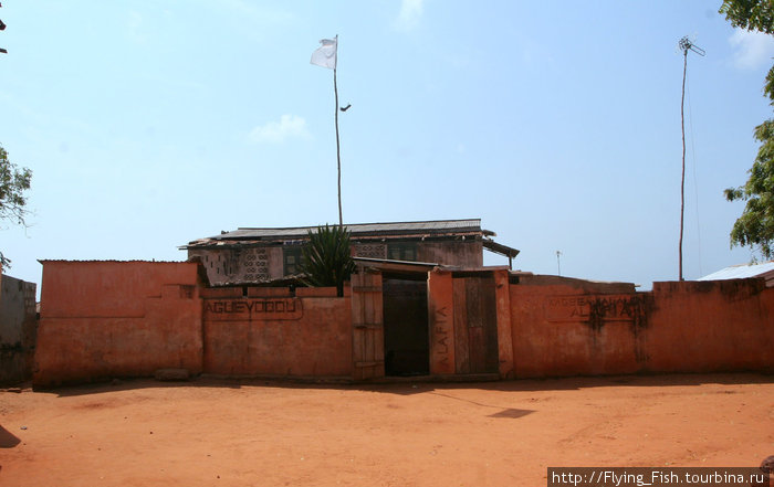 Мужской храм Вуду в Того Того