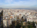 Сложно сказать, если в Барселоне лучший вид на город. Разве что с фуникулеров.