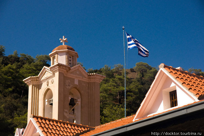 Монастырь Киккос Горы Троодос, Кипр