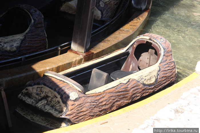 Silver River Flume Салоу, Испания