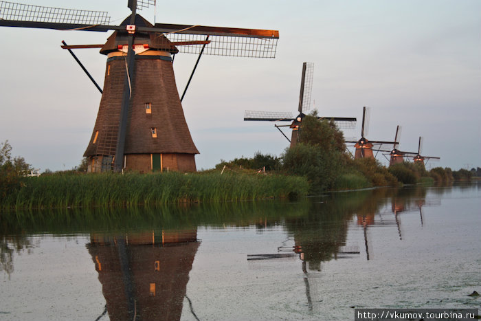 Незабываемые дороги Голландии: Kinderdijk Киндердейк, Нидерланды