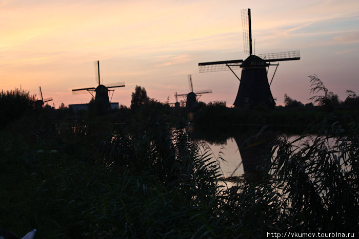 Незабываемые дороги Голландии: Kinderdijk Киндердейк, Нидерланды