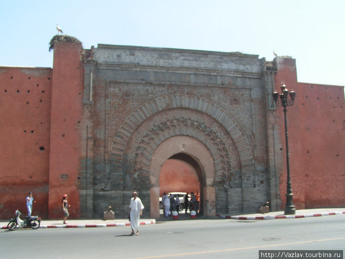 Ворота в старый город Марракеш, Марокко