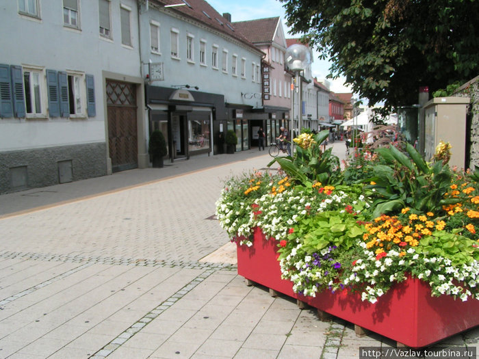 Цветничок Людвигсбург, Германия