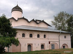 Церковь Жен Мироносиц 1510 года.