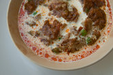 Индийское блюдо Алоо Гоби — картошка с горошком и овощами. Очень вкусно!