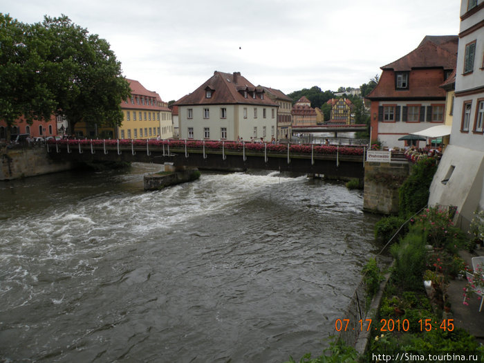 Еще один мост через реку. Земля Бавария, Германия