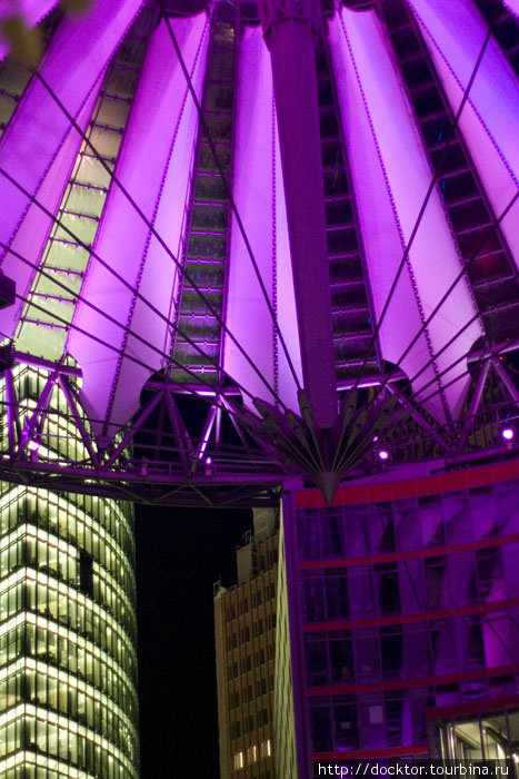 Sony Center Берлин, Германия