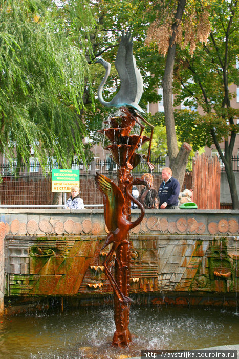 Московский зоопарк, часть третья - скульптурная Москва, Россия