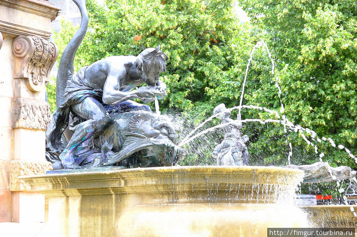 Скульптурная деталь фонтана Мангейм, Германия