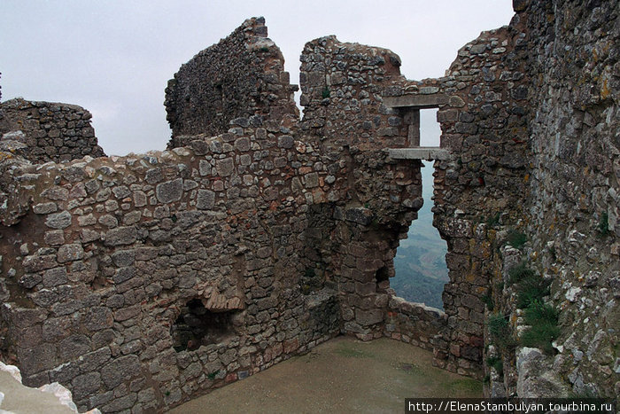 Кверибюс, руины замка Лангедок-Руссильон, Франция