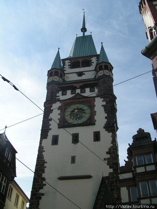 Башня ворот Фрайбург-им-Брайсгау, Германия