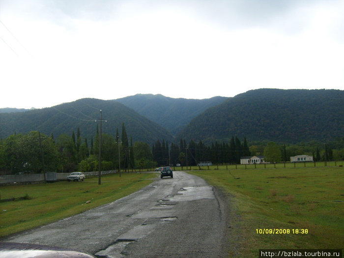 дорога в Ачандару Ачандара, Абхазия