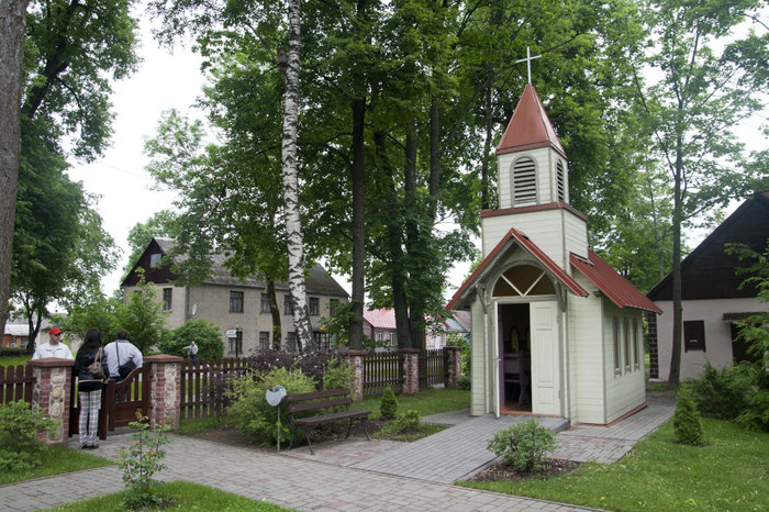 Прейли Прейли, Латвия