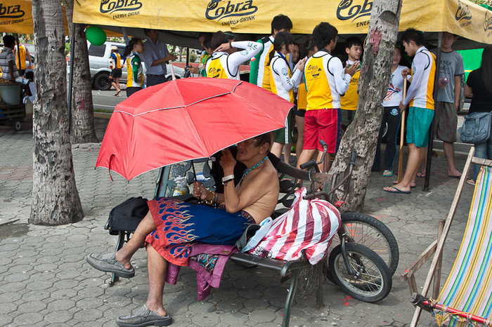 Филиппинцы: спящие и не только Манила, Филиппины