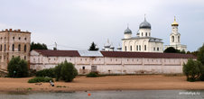 Свято-Юрьев монастырь со стороны Волхова
