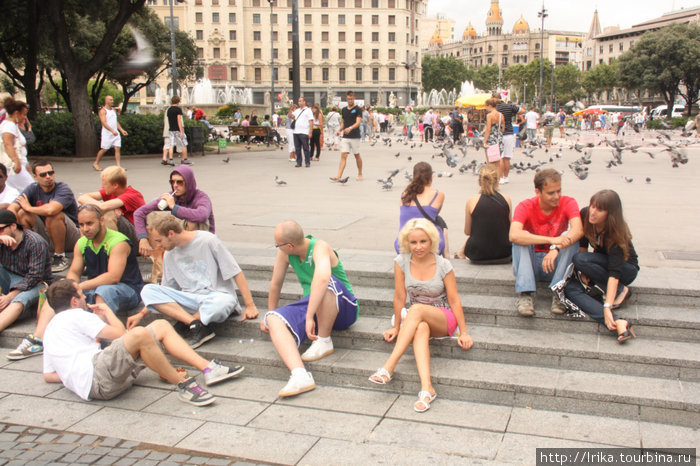 Самая известная площадь города Барселона, Испания