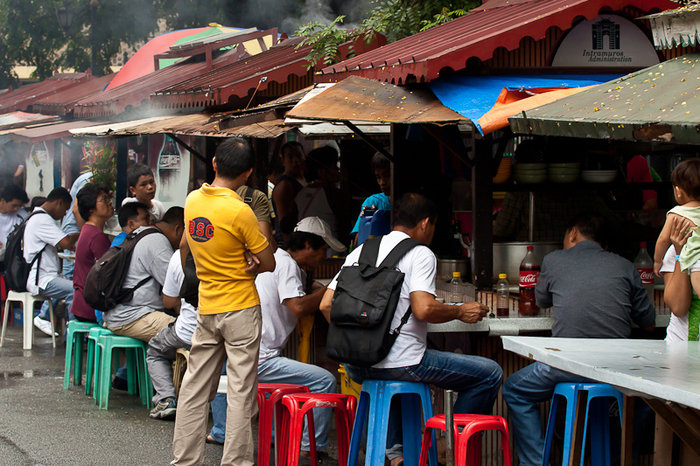 Вездесущие столовочки Манила, Филиппины