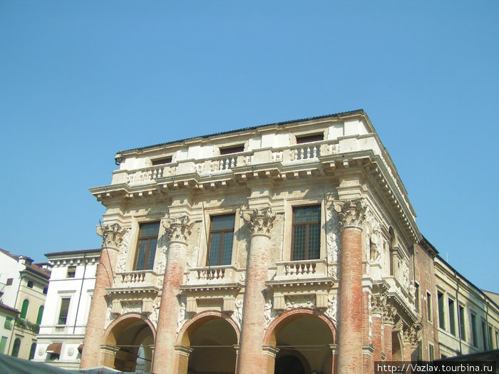 Палаццо дель Капитаниато / Palazzo del Capitaniato