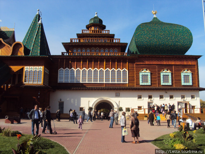 В процессе демонтажа (1767-70 гг) были составлены подробные планы дворца Москва, Россия