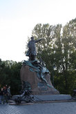памятник адмиралу Макарову