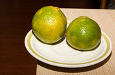 Orange sless native –  мандарин в зеленой кожуре. На вкус как Новый Год – этим все сказано=)