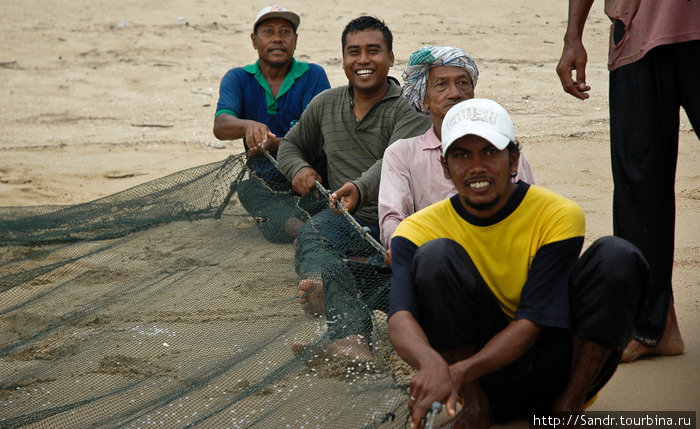 С рыбаками Ненаси Ненаси, Малайзия