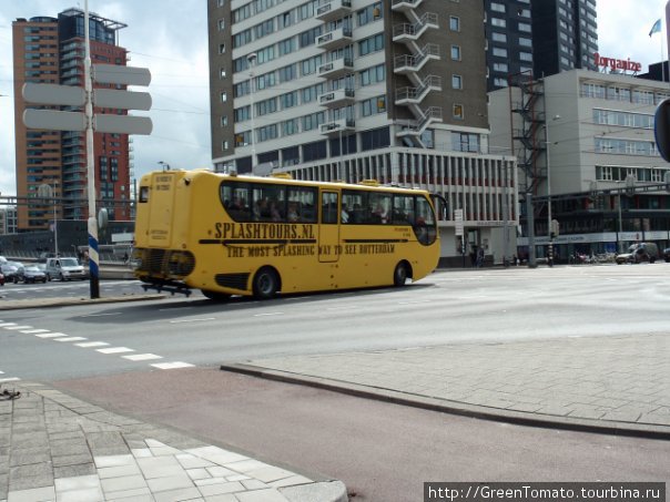 Автобус-амфибиус. Амстердам, Нидерланды